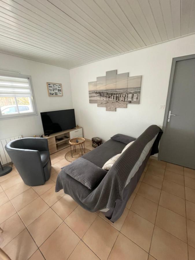 Petite Maison Au Calme, Dans Impasse Ferienhaus *